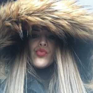 Meet your Posher, Meredith